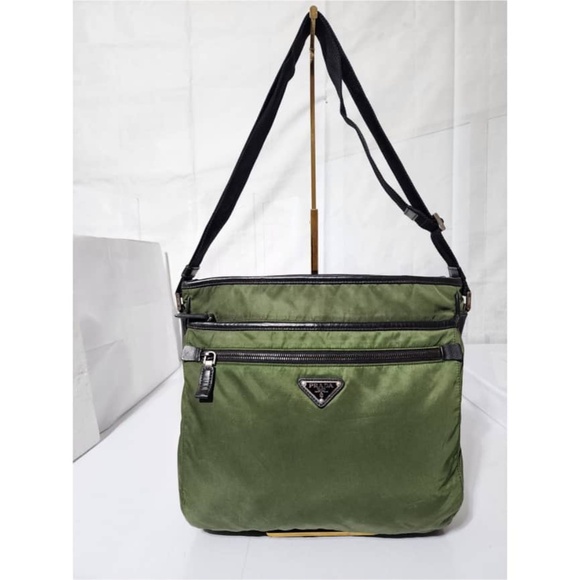 Authentic PRADA Vintage Tessuto Nylon Messenger Bag Green/Black - Picture 1 of 9